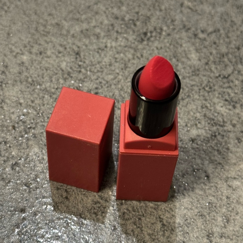 Touch in Seoul Velvet Lipstick